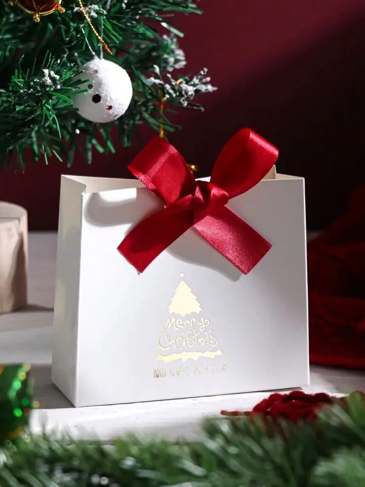 R-24-00001_5 Bolsa de regalo navideña