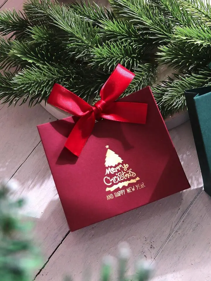 R-24-00001_6 Bolsa de regalo navideña